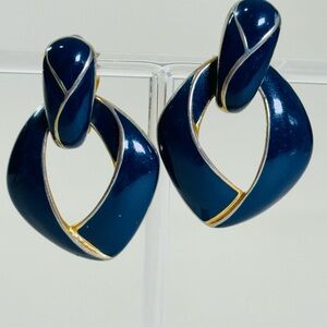 Erwin Pearl 80s Clip on Earrings